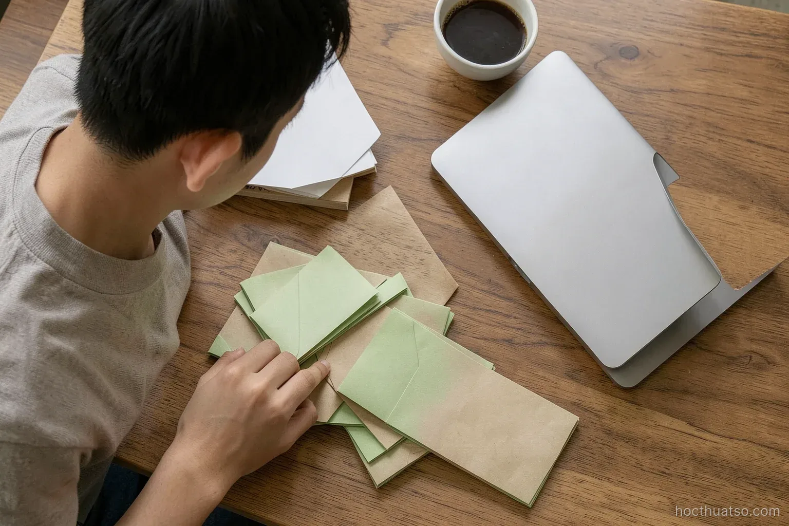 Bản ẩn danh, trang tiêu đề, tệp bổ sung: chuẩn bị bộ tệp nộp bài
