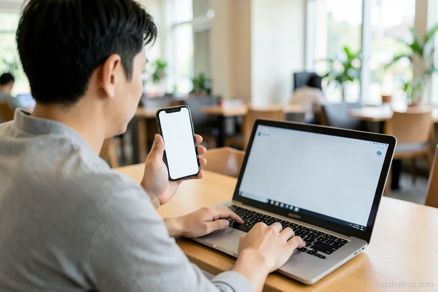 Xác thực hai lớp cho email trường, ORCID và hệ thống nộp bài